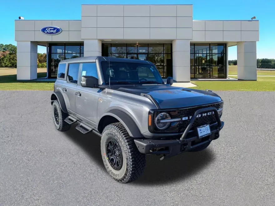 2024 Ford Bronco Wildtrak photo 1