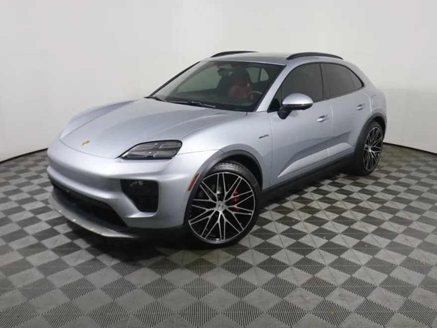 2025 Porsche Macan Electric photo 1