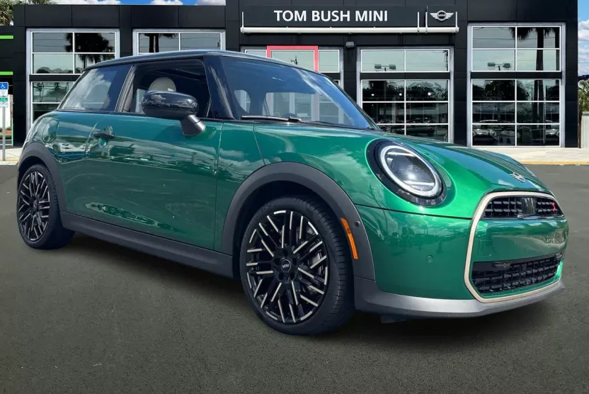2025 Mini Cooper 2 Door Hardtop S photo 1