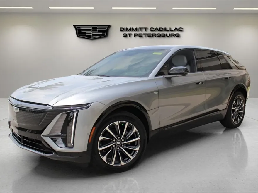 2025 Cadillac Lyriq Sport photo 1
