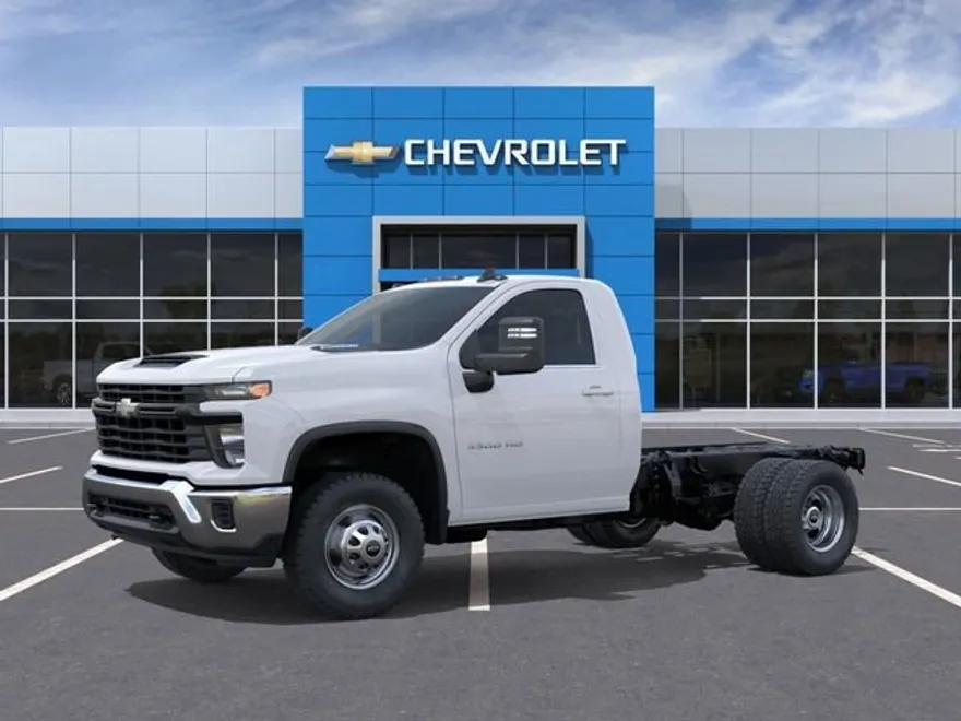 2025 Chevrolet Silverado 3500HD Work Truck photo 1