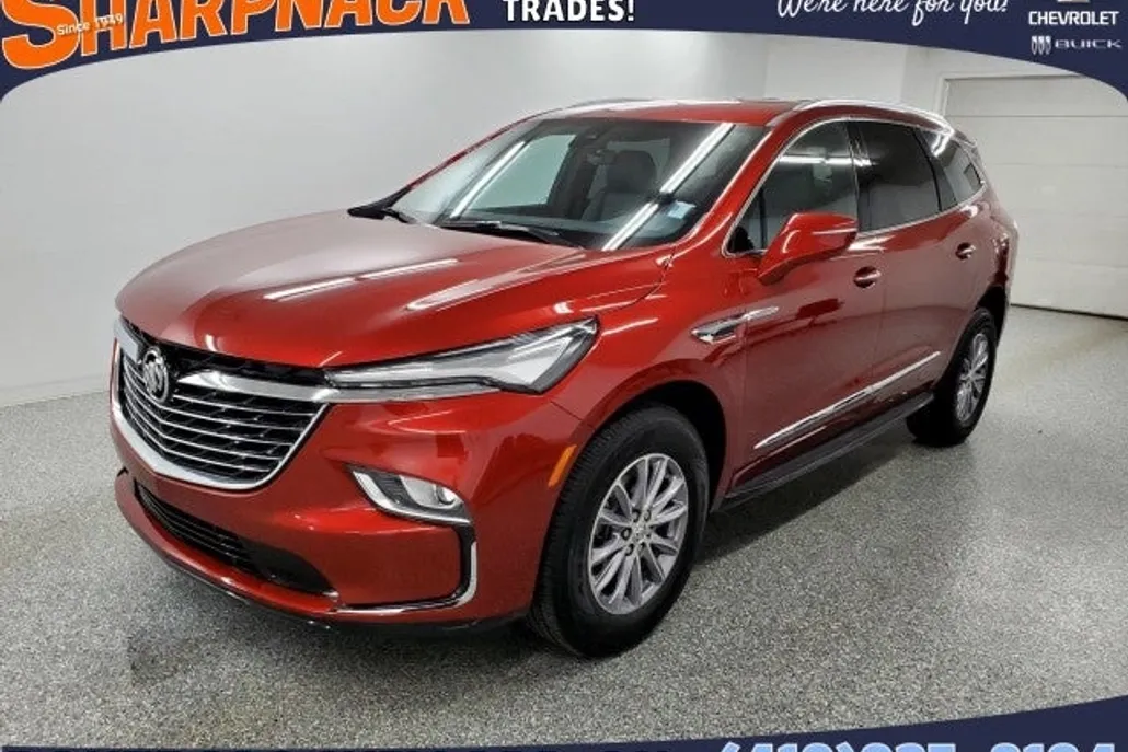 2023 Buick Enclave Essence photo 1