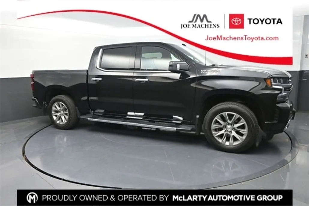 2022 Chevrolet Silverado 1500 High Country photo 1