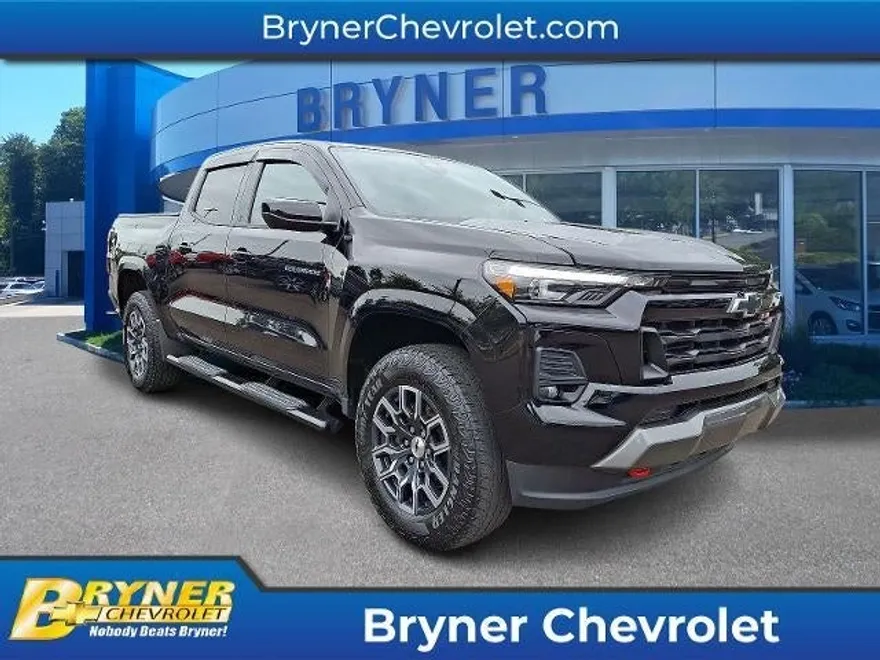 2023 Chevrolet Colorado Z71 photo 1