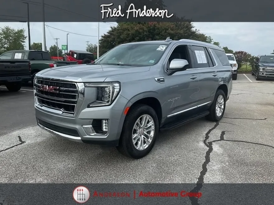 2024 Gmc Yukon SLT photo 1