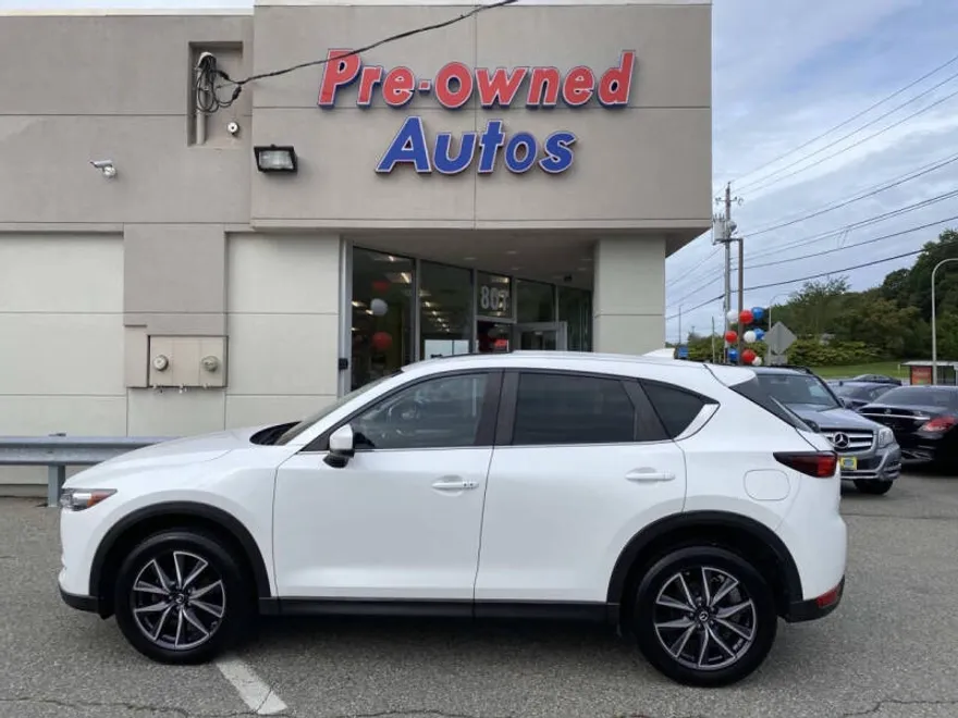 2018 Mazda CX-5 Touring photo 1