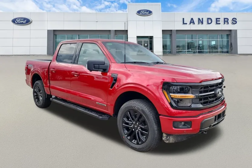 2025 Ford F-150 XLT photo 1
