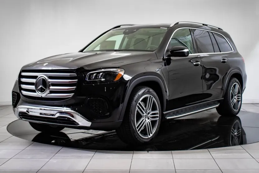 2026 Mercedes Benz GLS 450 4MATIC photo 1