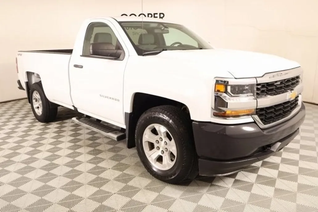 2016 Chevrolet Silverado 1500 photo 1
