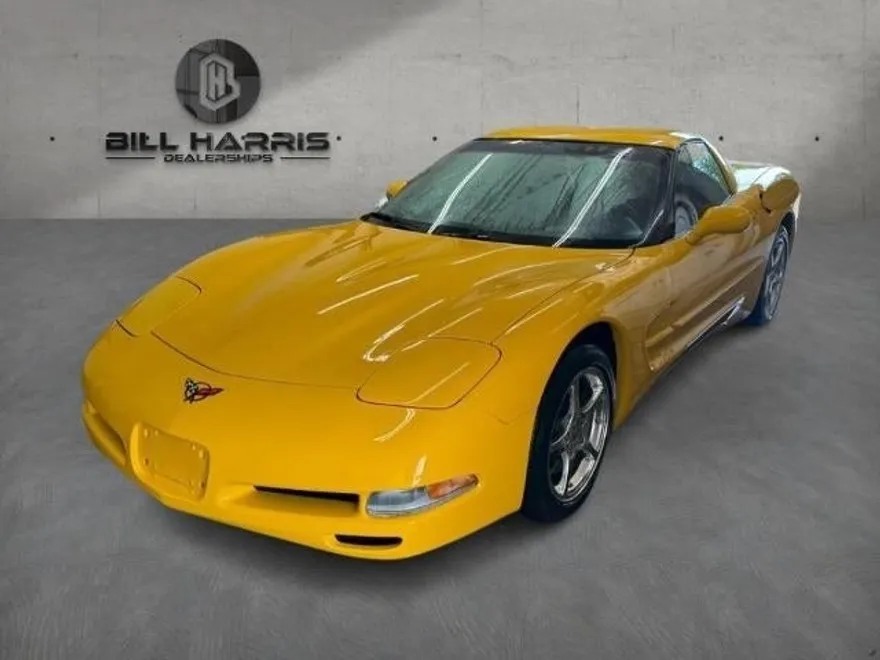 2002 Chevrolet Corvette Base photo 1