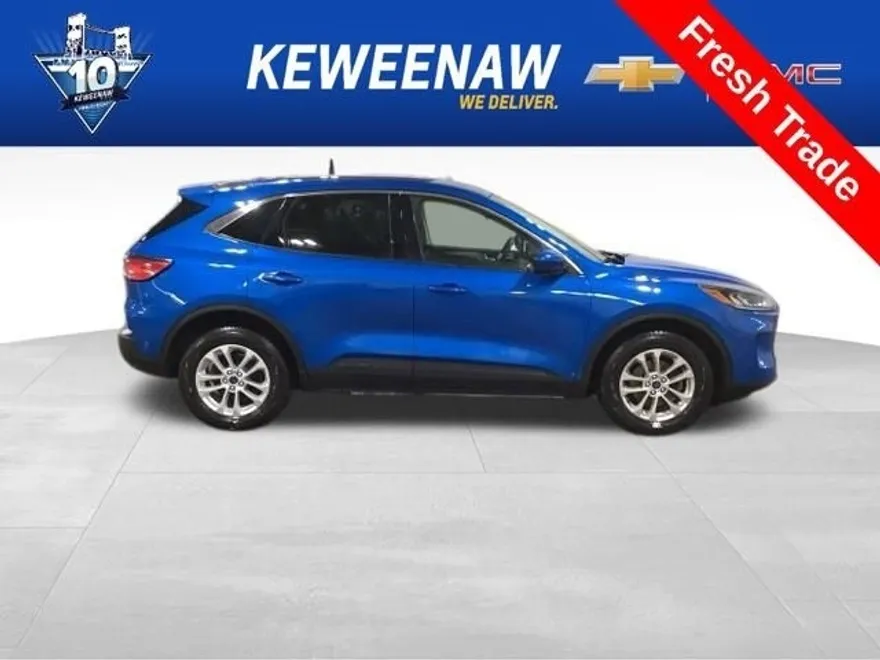 2021 Ford Escape SE photo 1