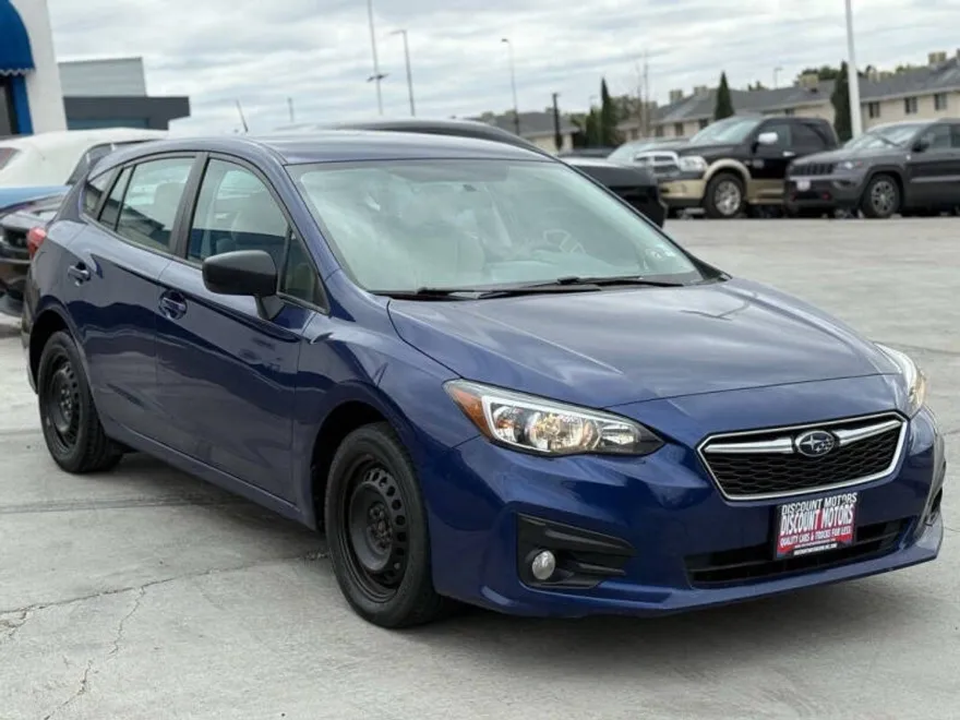 2018 Subaru Impreza 2.0i photo 1