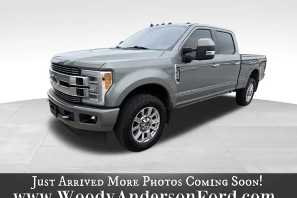 2019 Ford F-350 Limited photo 1