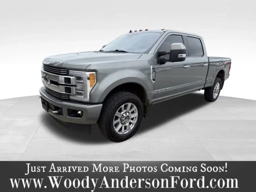 2019 Ford F-350 Limited photo 1