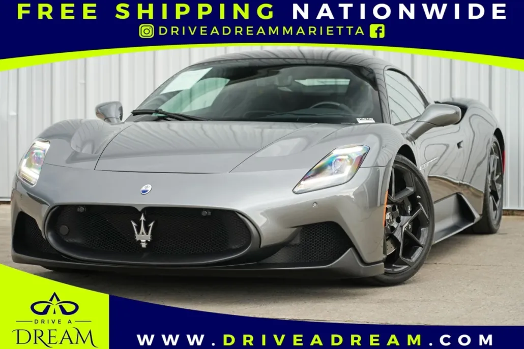 2022 Maserati MC20 Coupe photo 1