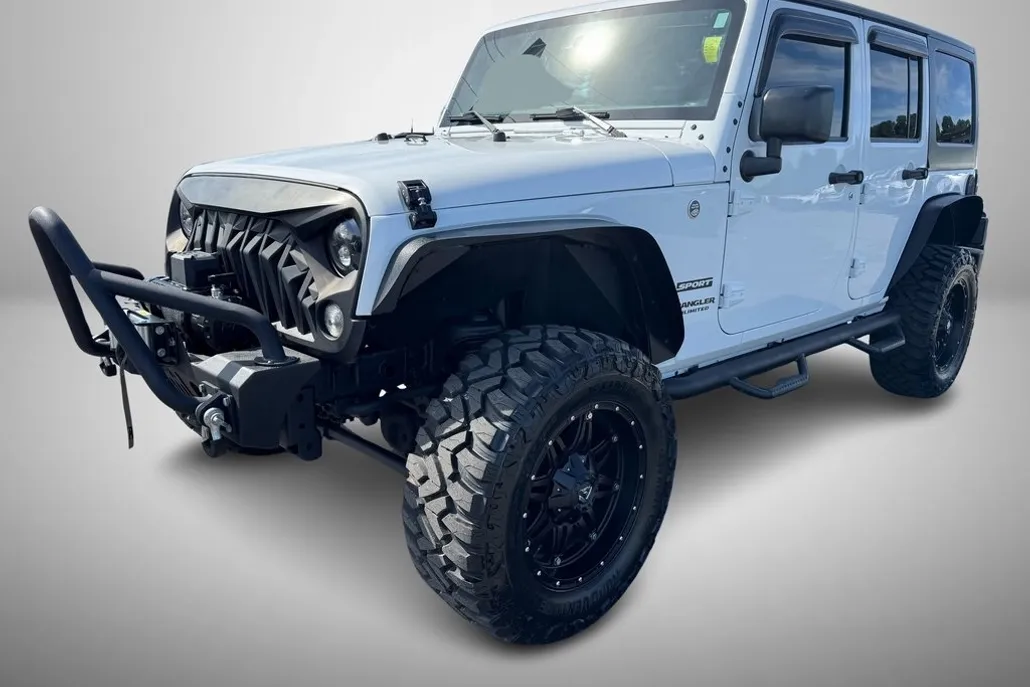 2017 Jeep Wrangler Unlimited Sport photo 1