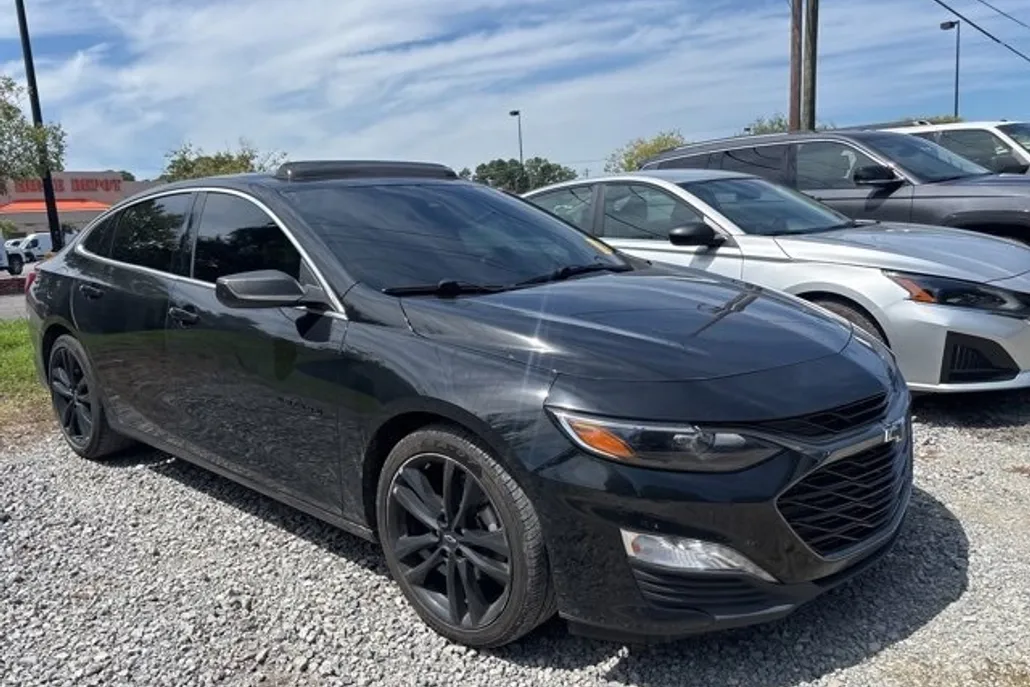 2020 Chevrolet Malibu 1LT photo 1