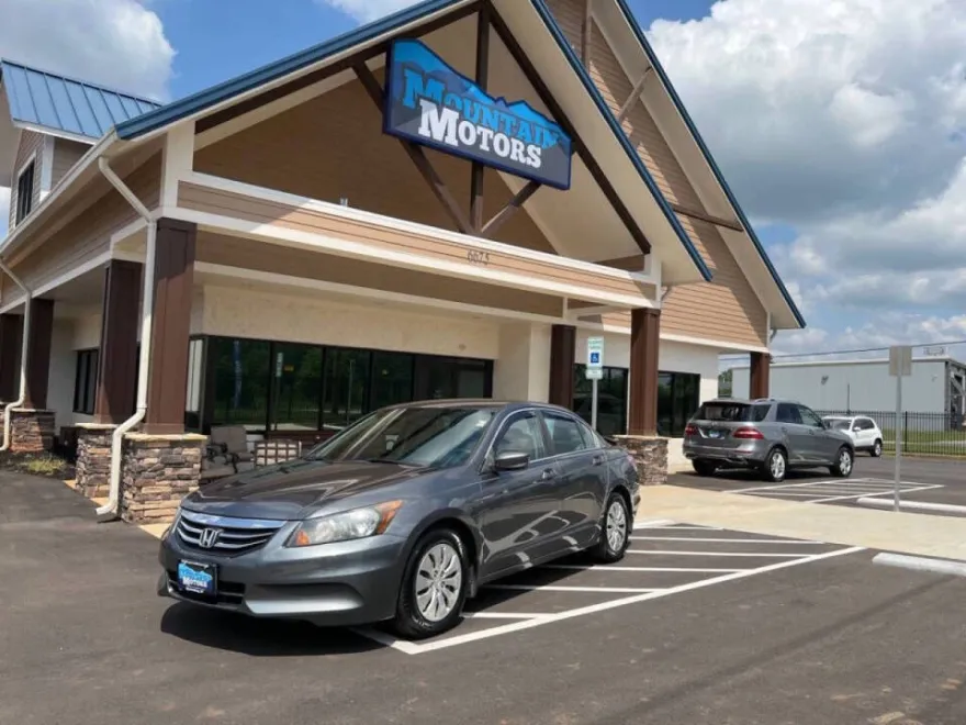 2012 Honda Accord LX photo 1