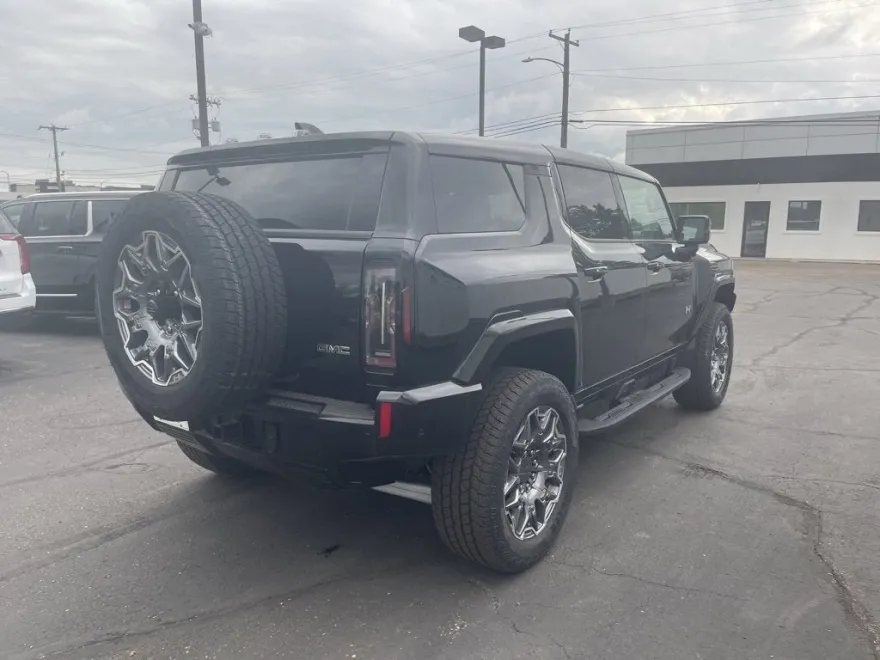 2025 Gmc Hummer EV SUV photo 1