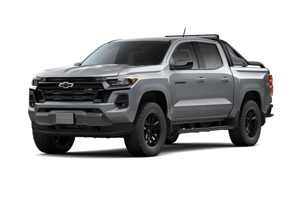 2025 Chevrolet Colorado Z71 photo 1