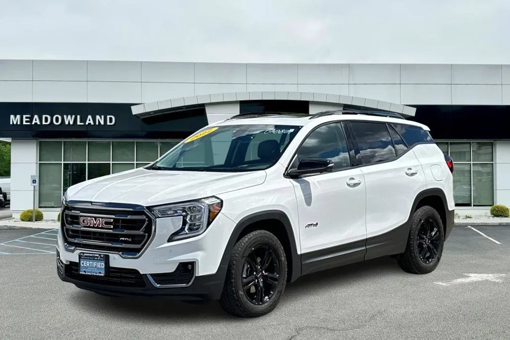 2022 Gmc Terrain AT4 photo 1