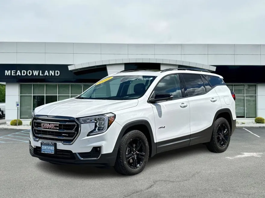 2022 Gmc Terrain AT4 photo 1