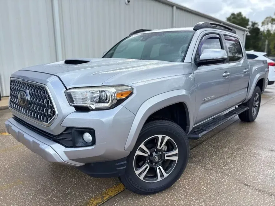 2019 Toyota Tacoma Double Cab TRD Sport photo 1