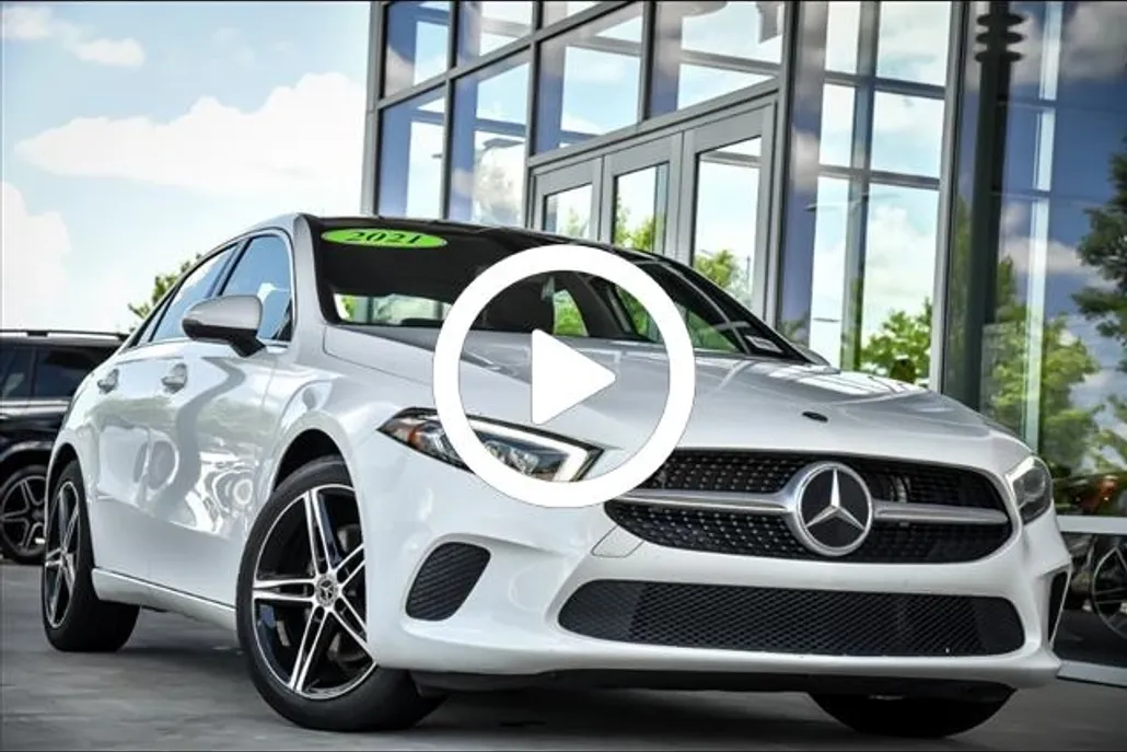 2021 Mercedes Benz A 220 4MATIC photo 1
