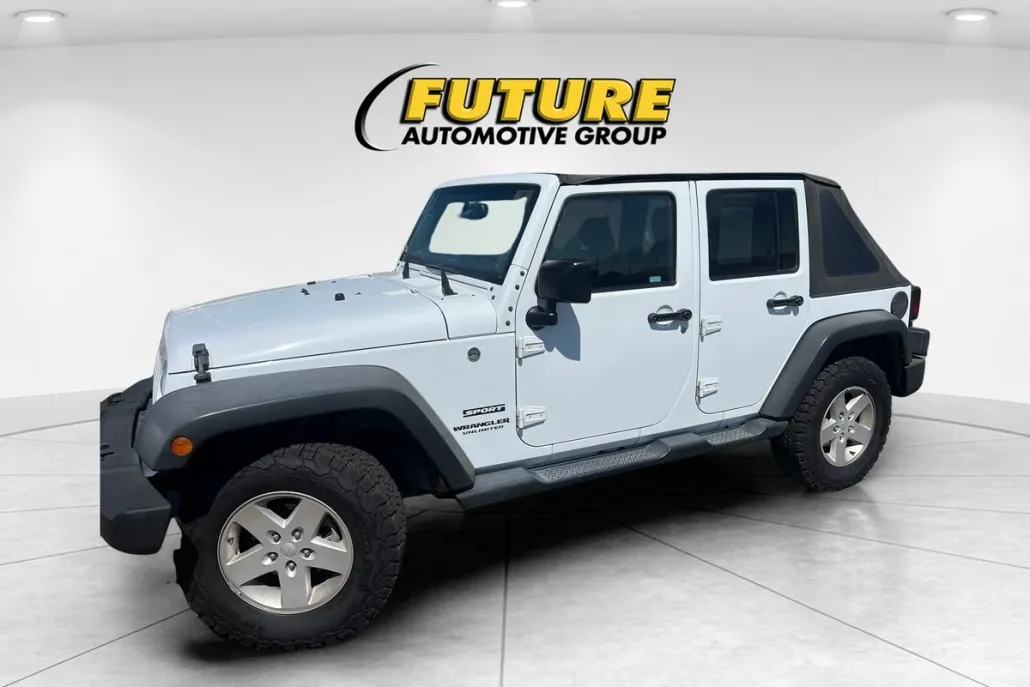2017 Jeep Wrangler Unlimited Sport photo 1