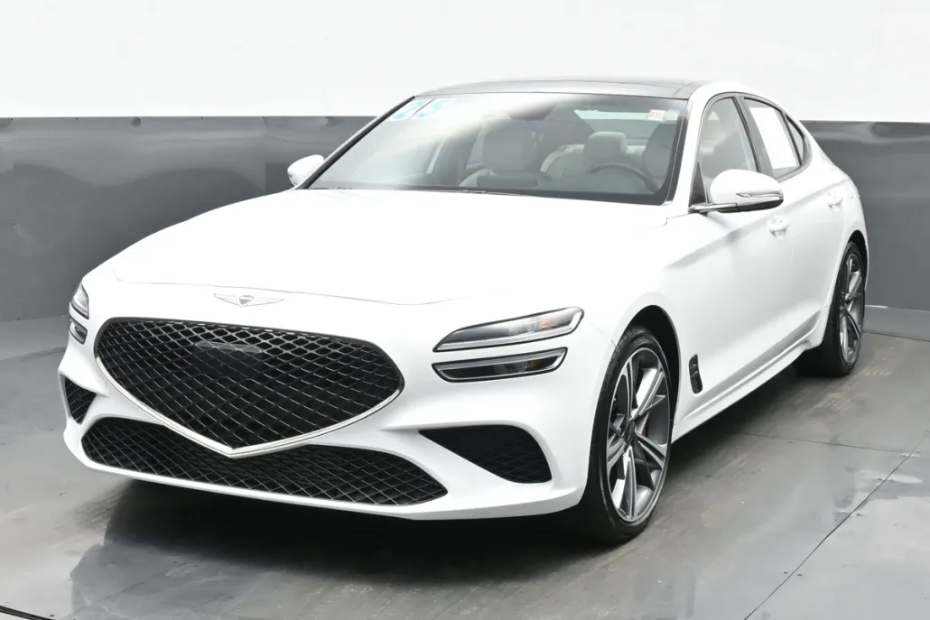 2025 Genesis G70 3.3T Sport Advanced photo 1