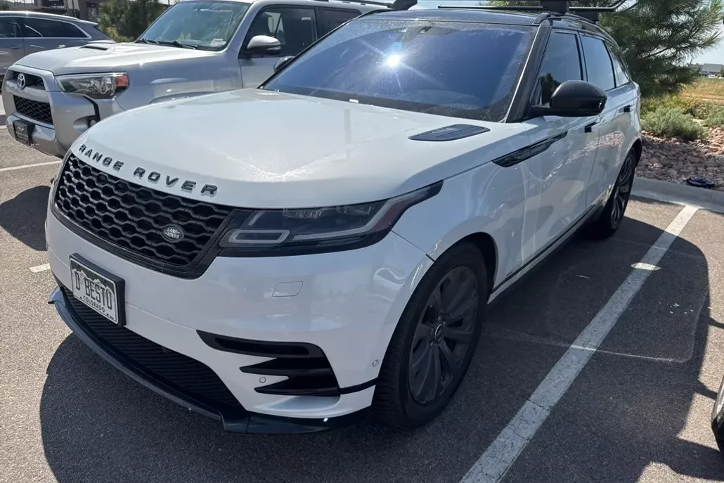 2018 Land Rover Range Rover Velar SE photo 1
