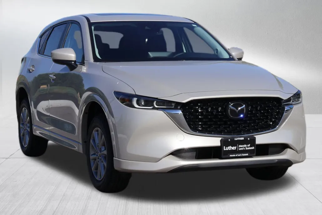 2025 Mazda CX-5 2.5 S Preferred photo 1