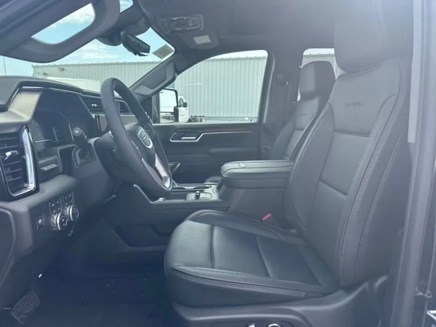 2025 Gmc Sierra 2500 HD Denali photo 1