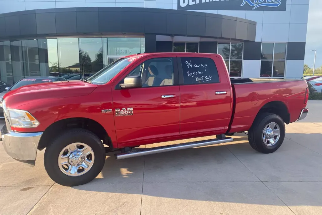 2015 Ram 2500 SLT photo 1