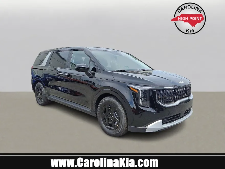 2025 Kia Carnival LXS photo 1