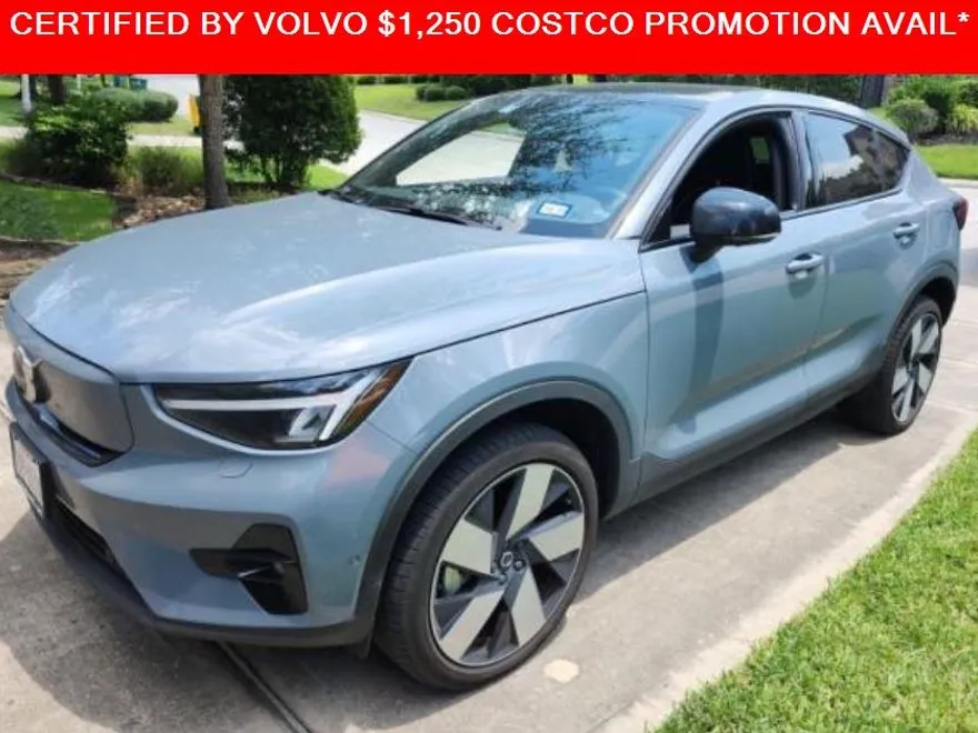 2023 Volvo C40 Recharge Plus photo 1