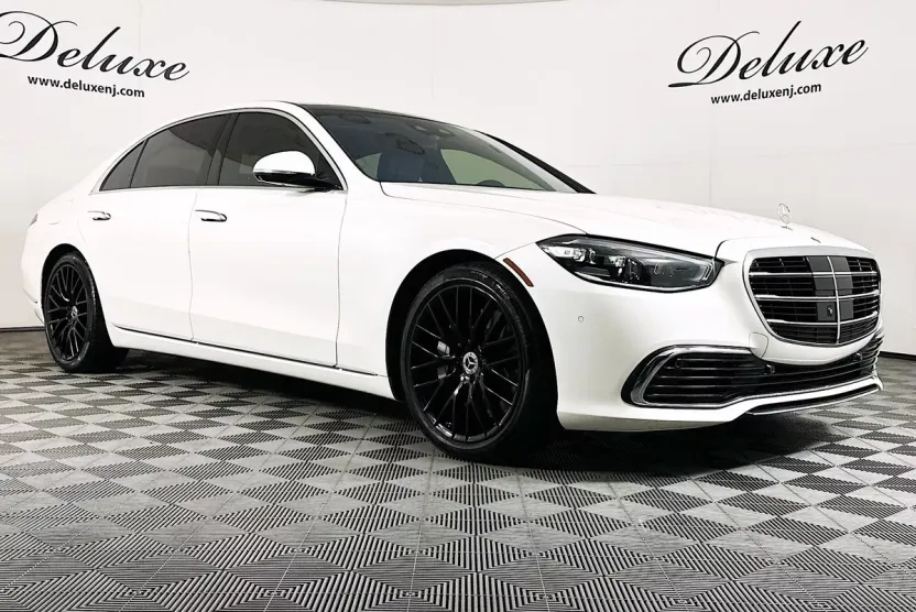 2021 Mercedes Benz S photo 1