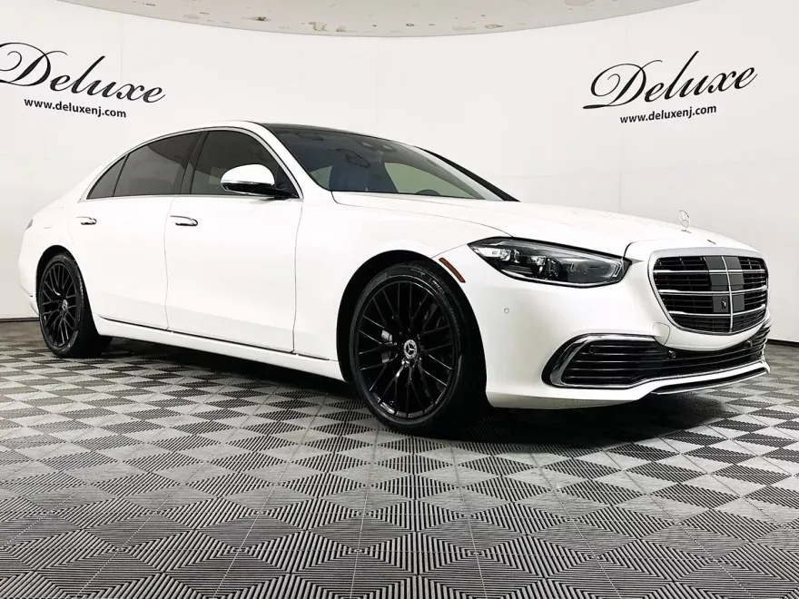 2021 Mercedes Benz S photo 1