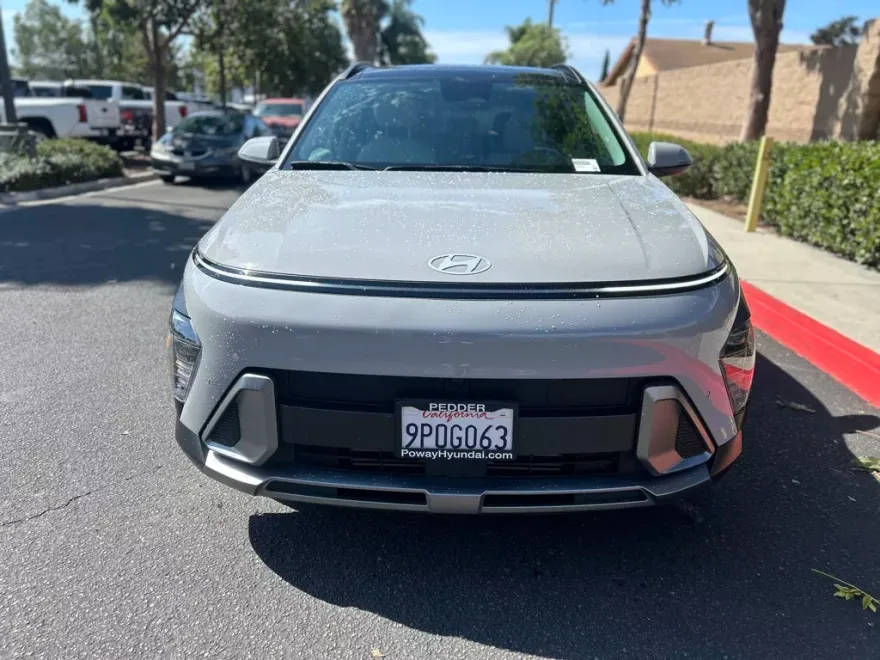 2025 Hyundai Kona Limited photo 1