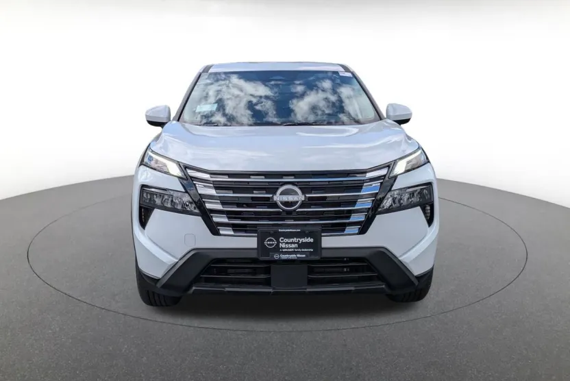 2026 Nissan Rogue SV photo 1