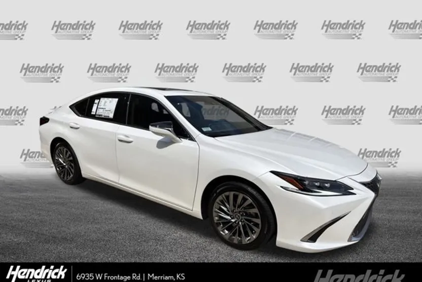 2025 Lexus ES 300h Ultra Luxury photo 1