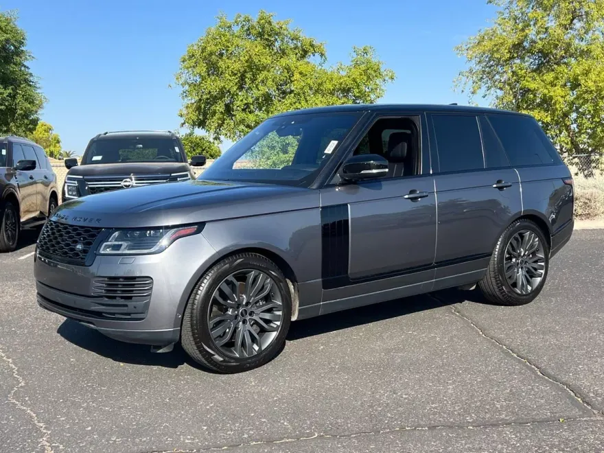 2019 Land Rover Range Rover SuperCharged photo 1