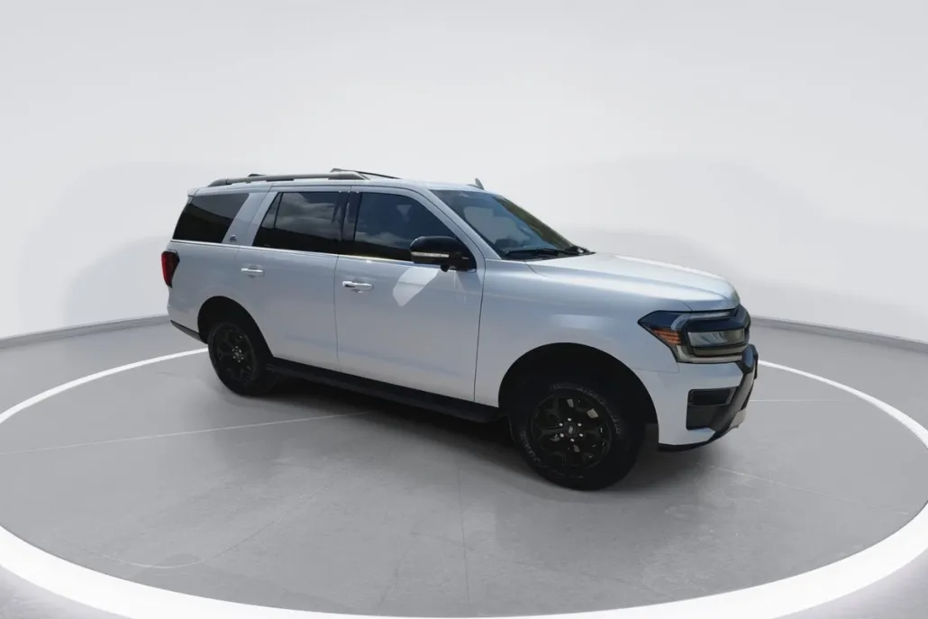 2024 Ford Expedition Timberline photo 1