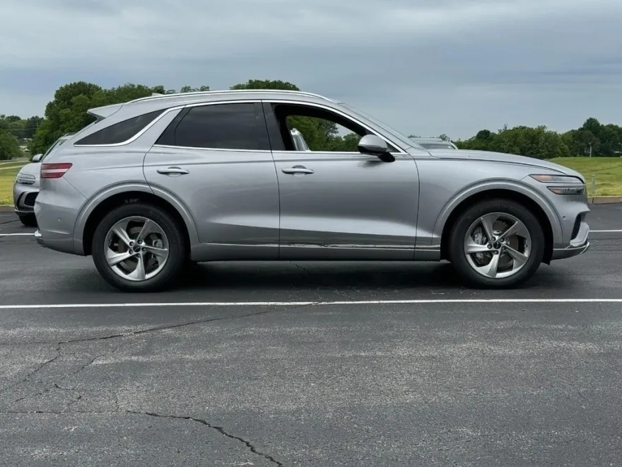 2026 Genesis GV70 2.5T Advanced photo 1