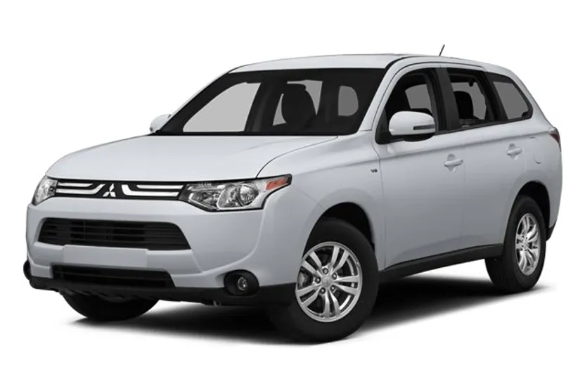 2014 Mitsubishi Outlander SE photo 1