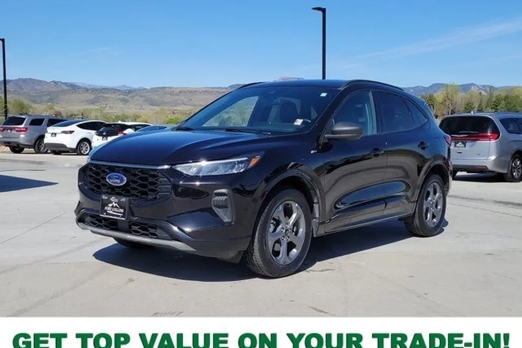 2024 Ford Escape ST-Line photo 1