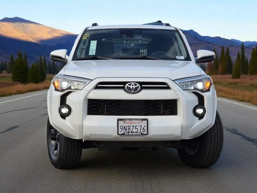 2024 Toyota 4Runner SR5 photo 1