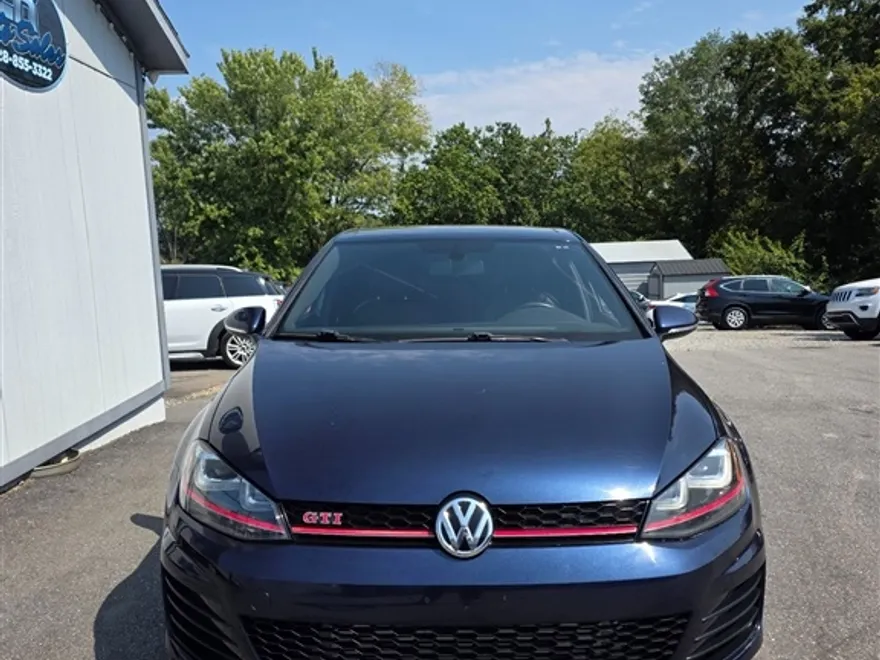 2017 Volkswagen Golf GTI Sport SE Autobahn photo 1
