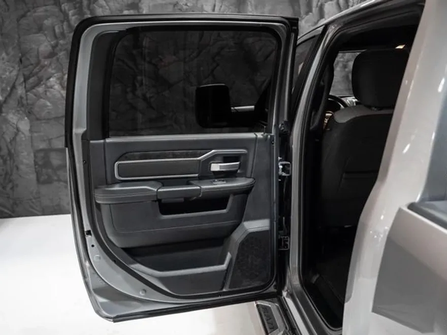 2024 Ram 2500 Big Horn photo 1