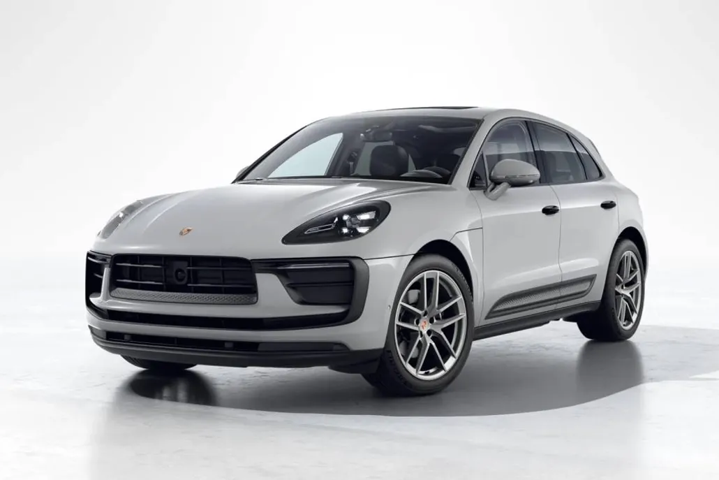 2026 Porsche Macan T photo 1